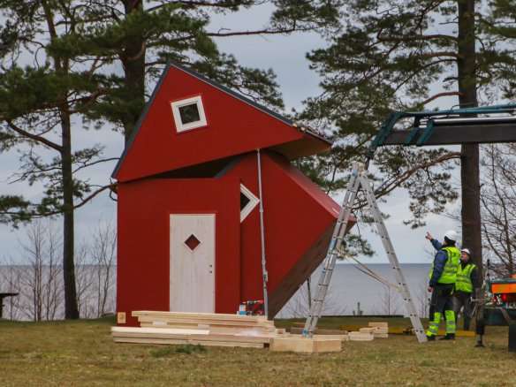 rustic 20 by brette haus being installed