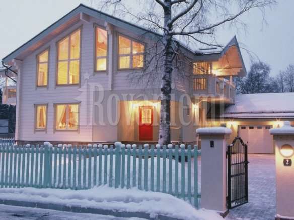 Sun House