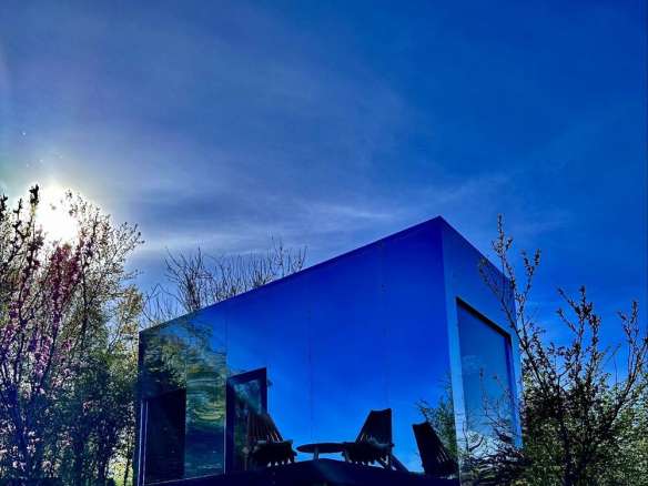 Imagine: un hotel invisibile su ruote