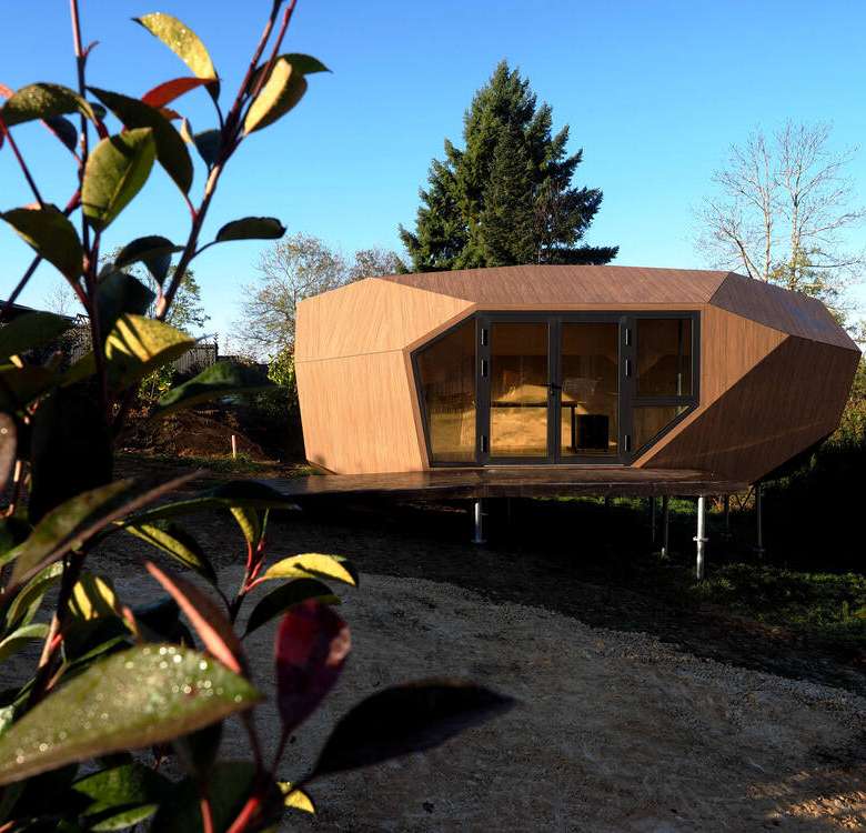 PEBL Grand Cabin