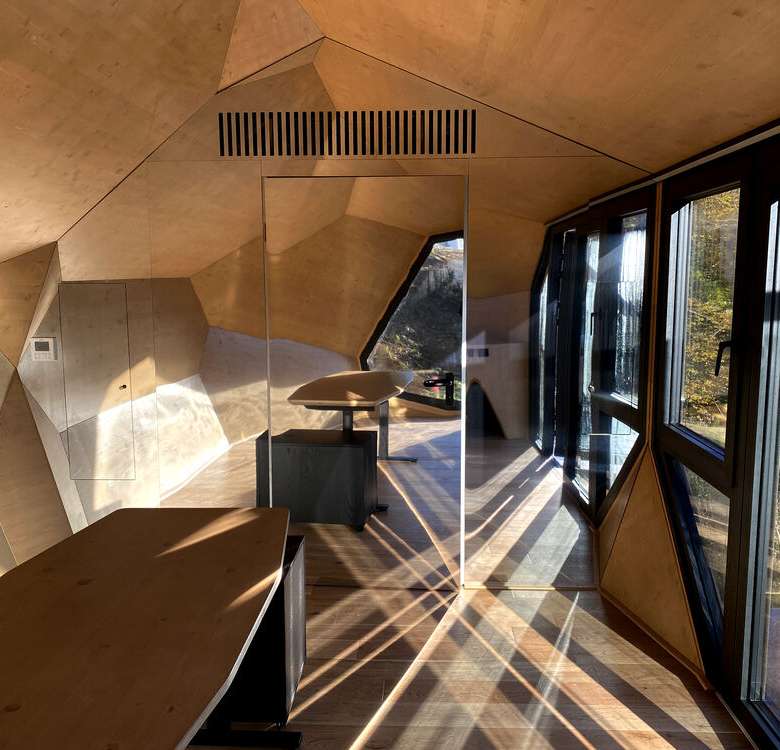 PEBL Grand Cabin