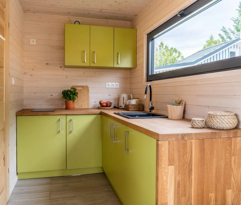 Studio Twenty Lodge
