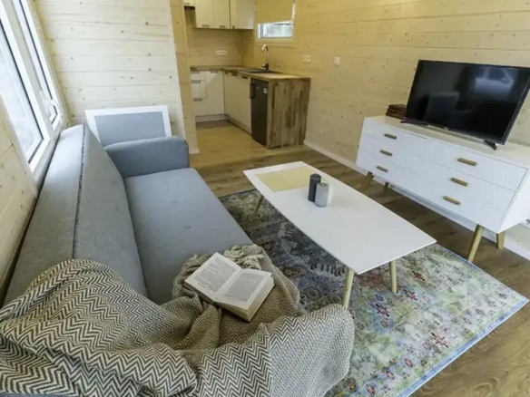 Studio Twenty Lodge