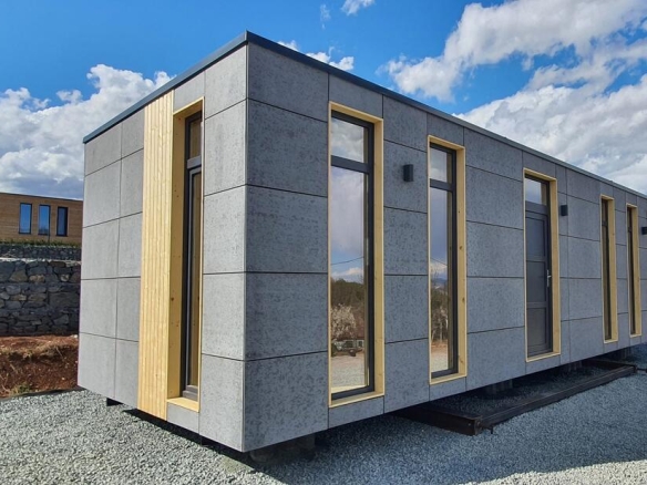 Freedom Mobile House