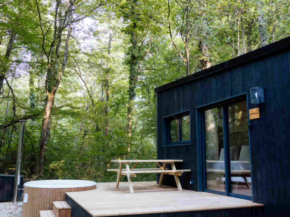 TINY HOUSE SIGNATURE 2 PAX
