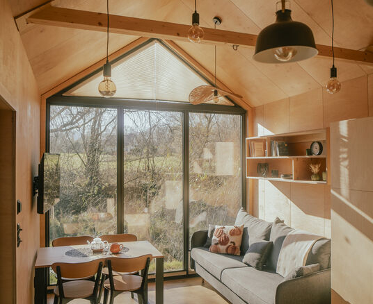 ZENITH- Spacious flexibility