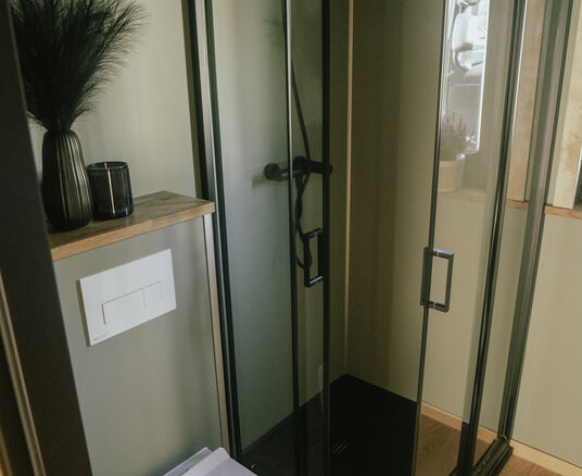 ZENITH- Spacious flexibility