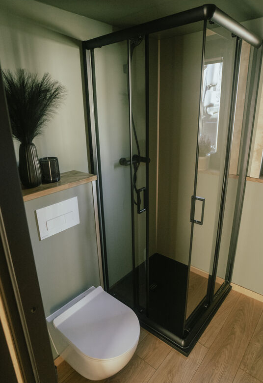 ZENITH- Spacious flexibility