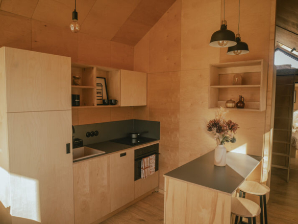 ZENITH- Spacious flexibility