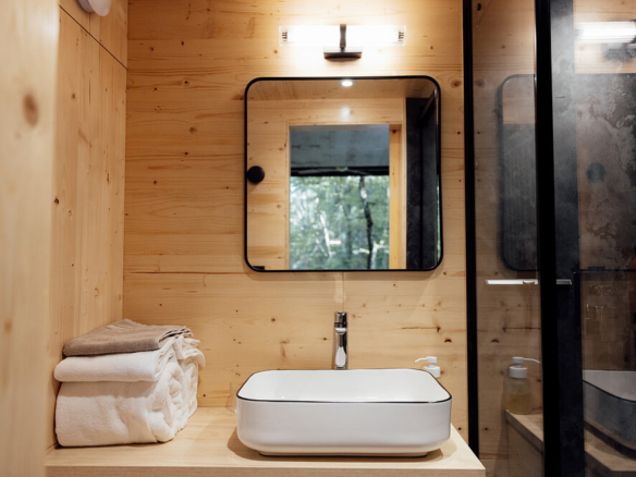 TINY HOUSE SIGNATURE 2 PAX