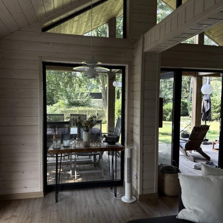 Scandi 4/30